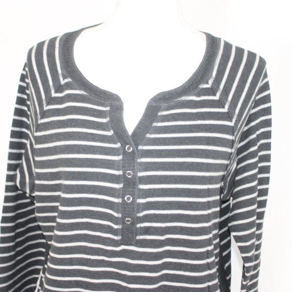 AXCESS HENLEY SWEATER WOMAN SIZE XL DARK & LIGHT GRAY STRIPED BUTTON FRONT L/S - Picture 3 of 11